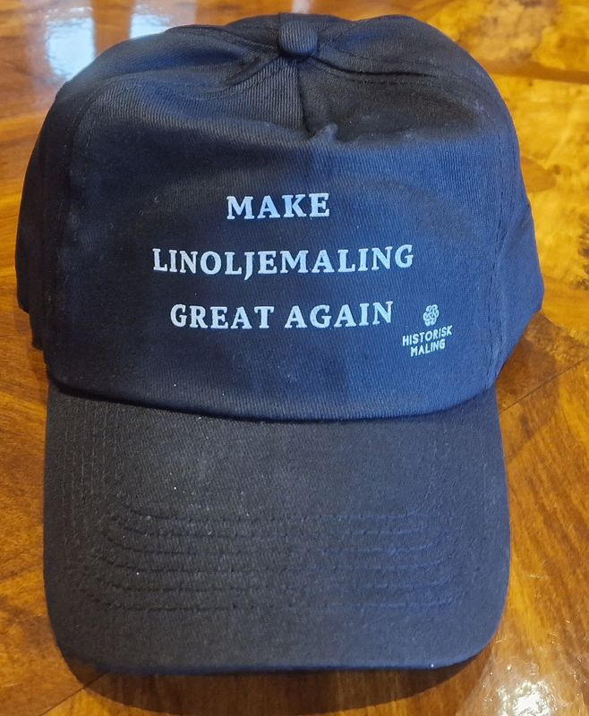 Caps-make linoljemaling great again svart